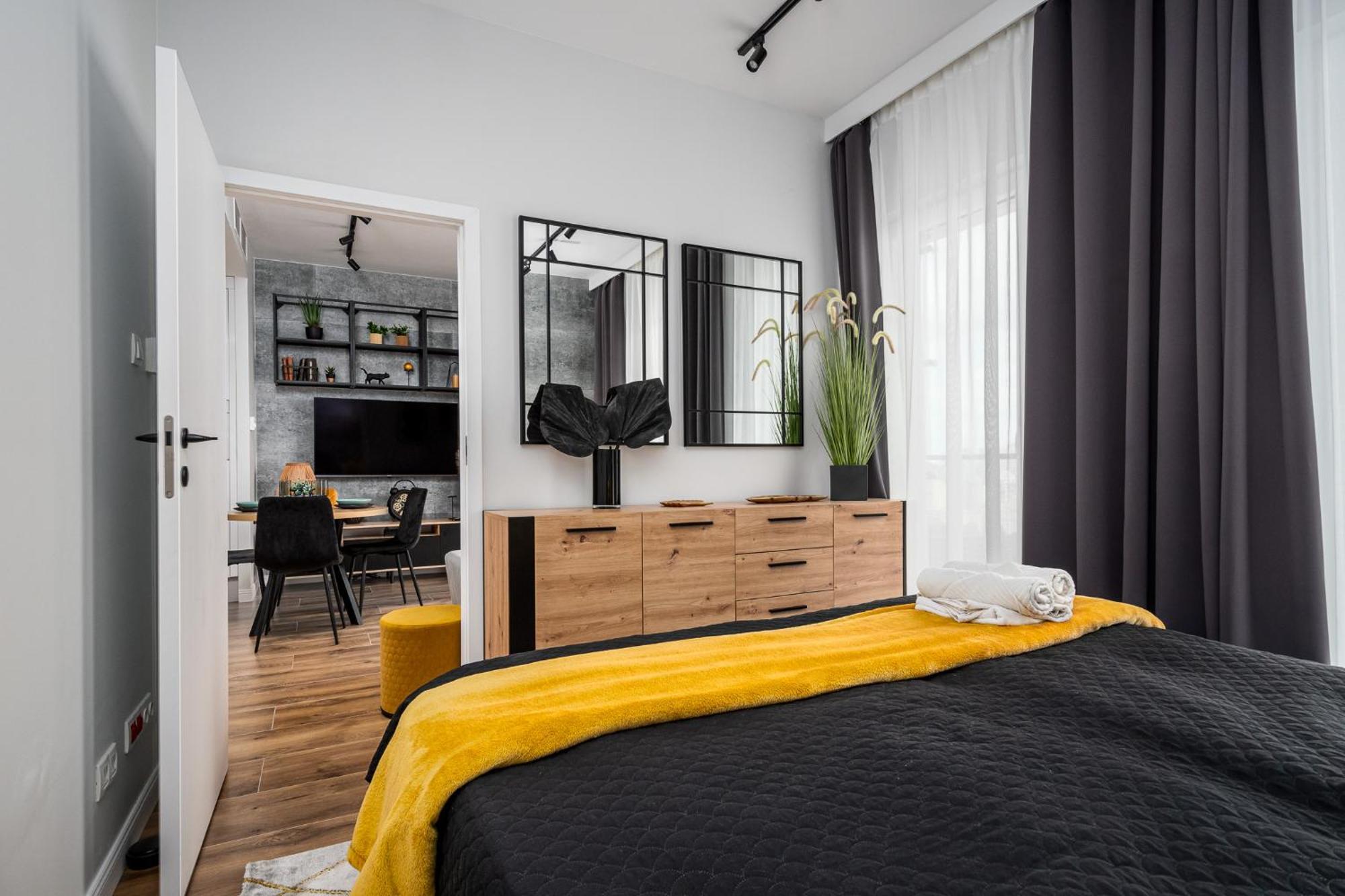 Wola Tower Deluxe Separate Bedroom With Free Garage - By Perfect Apart Warsaw Ngoại thất bức ảnh