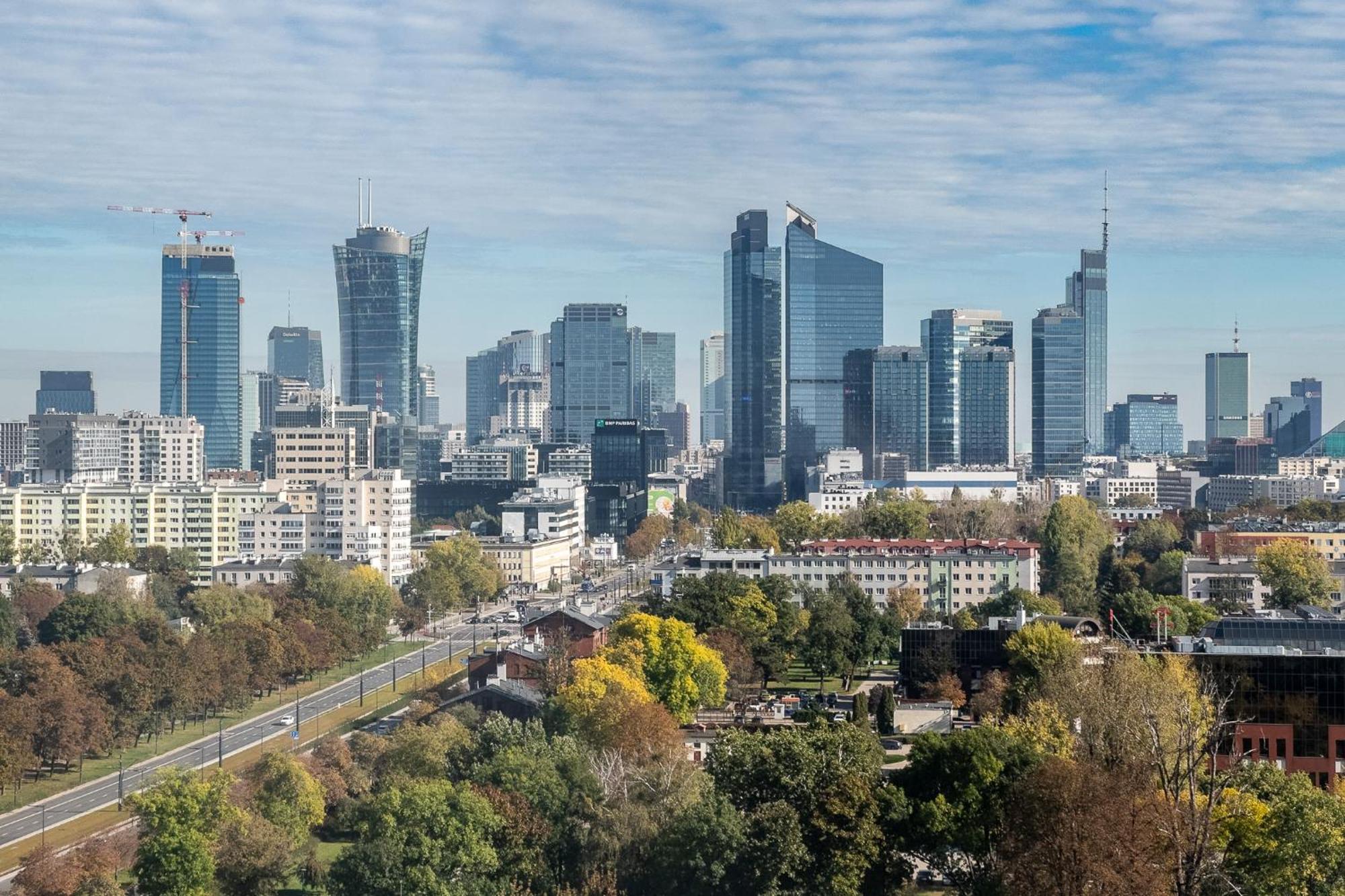 Wola Tower Deluxe Separate Bedroom With Free Garage - By Perfect Apart Warsaw Ngoại thất bức ảnh